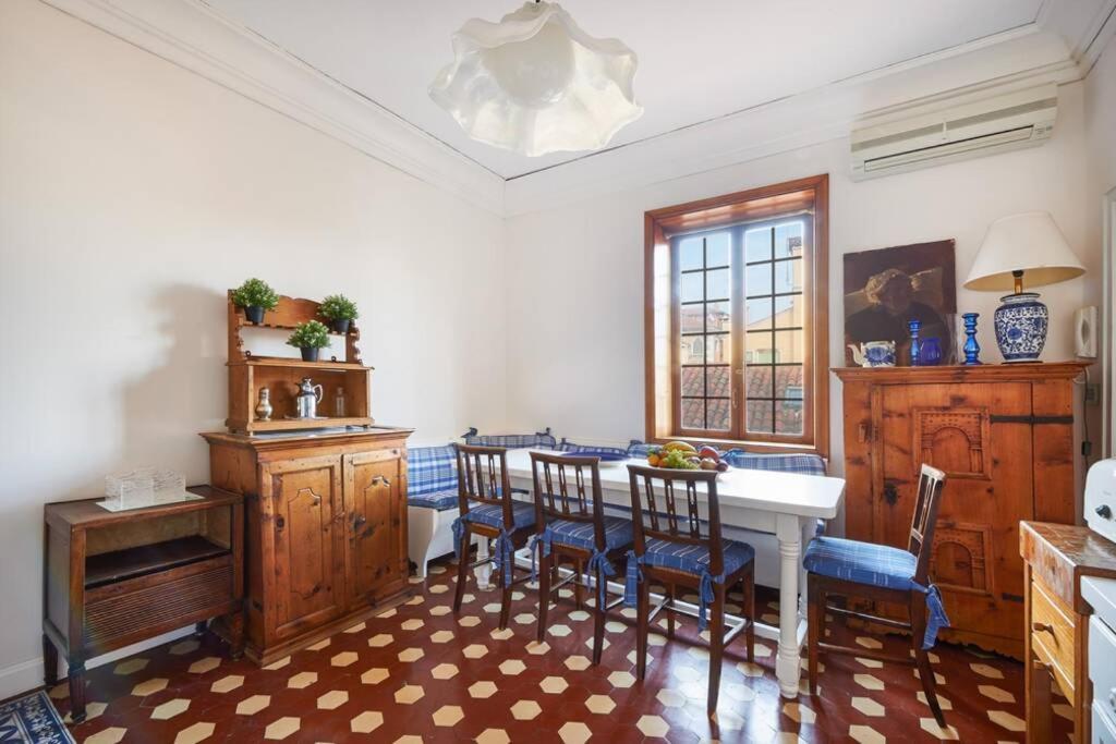 ונציה Ca' Fenice, Charming Apartment In San Marco, Sleep 7 מראה חיצוני תמונה