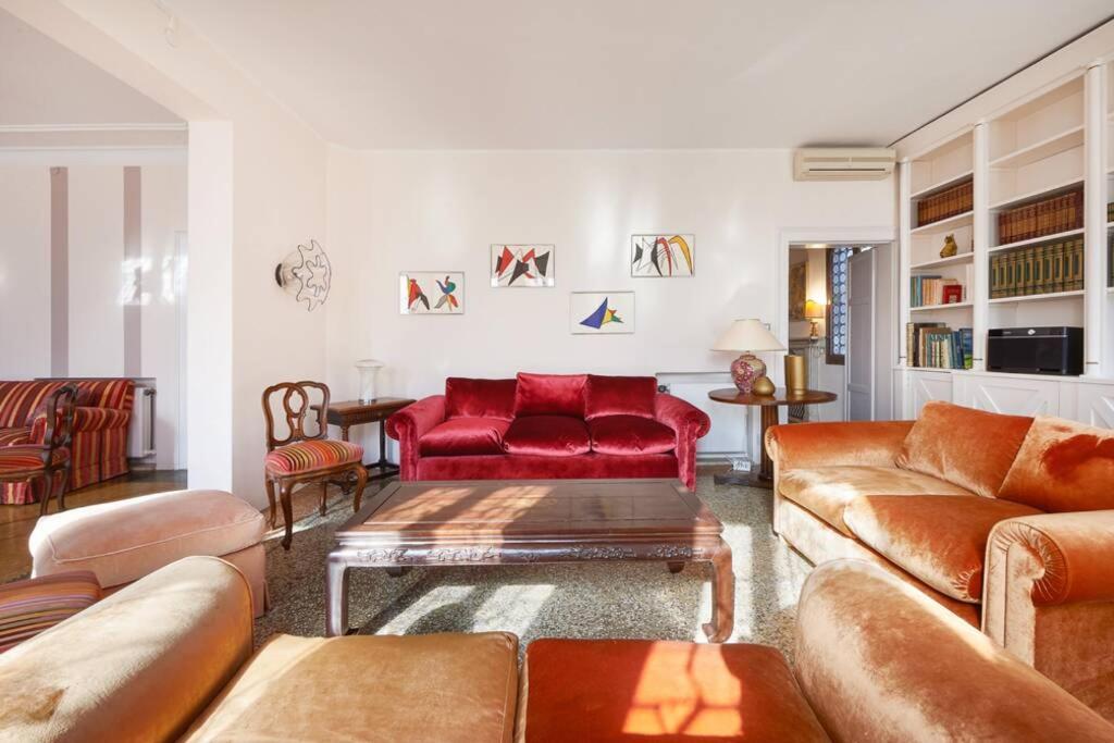 ונציה Ca' Fenice, Charming Apartment In San Marco, Sleep 7 מראה חיצוני תמונה
