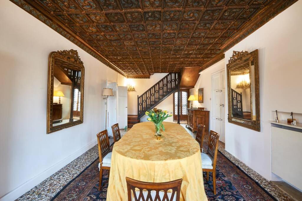 ונציה Ca' Fenice, Charming Apartment In San Marco, Sleep 7 מראה חיצוני תמונה