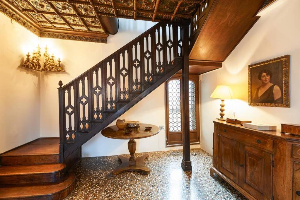 ונציה Ca' Fenice, Charming Apartment In San Marco, Sleep 7 מראה חיצוני תמונה