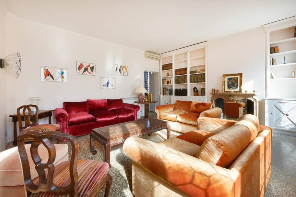 ונציה Ca' Fenice, Charming Apartment In San Marco, Sleep 7 מראה חיצוני תמונה
